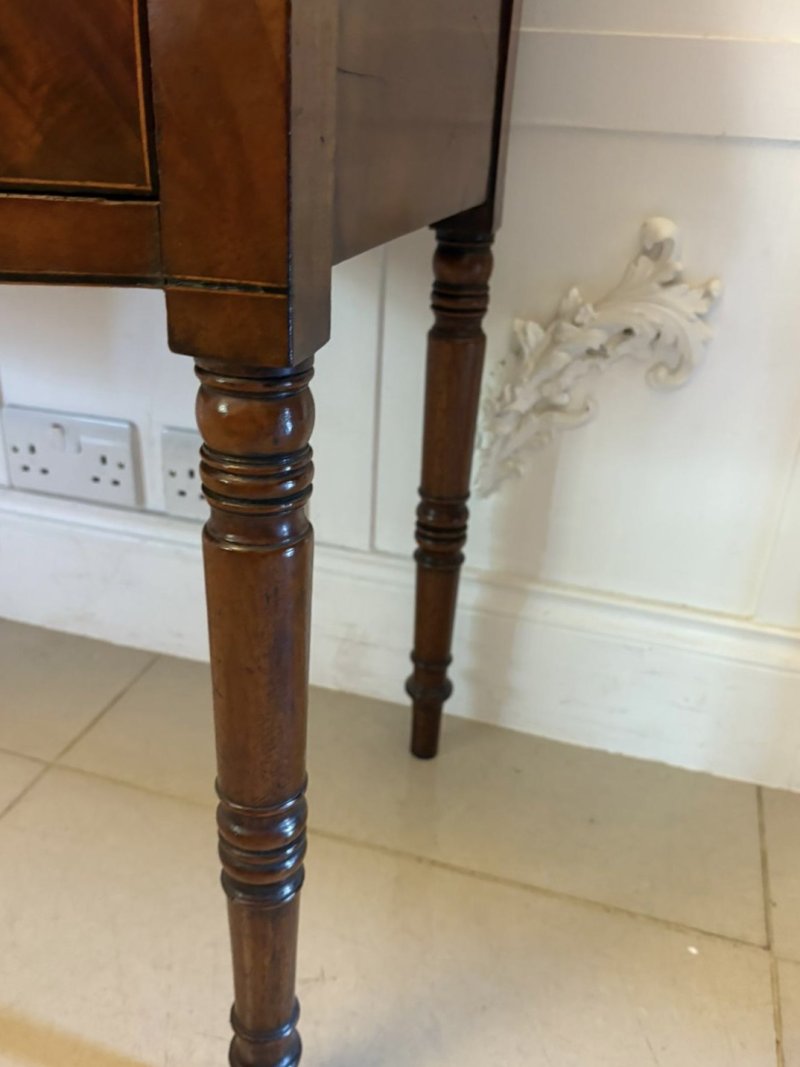 Small Antique George III Quality Figured Mahogany Bow Front Sideboard - Image 13